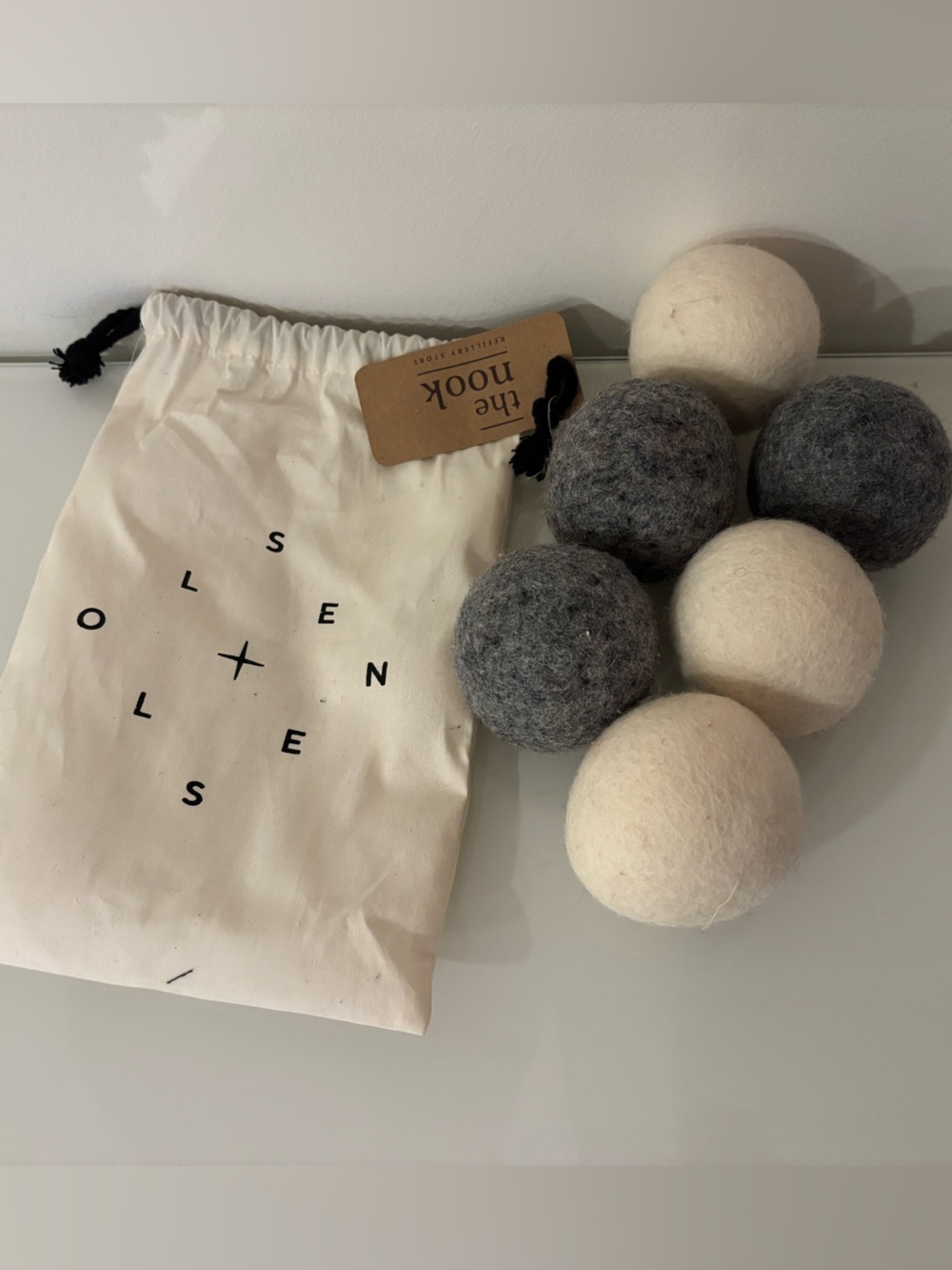 Wool Dryer Balls -The Nook Refillery Set of 6 + Bag